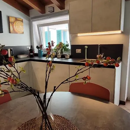 Apartment Dimora Larius *